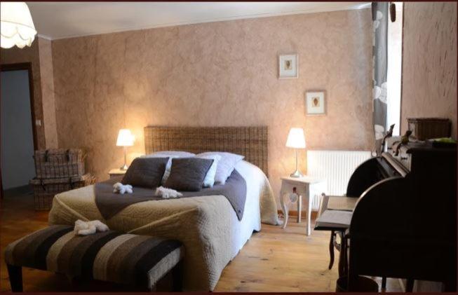 Les Trois Faisans Hotel Bligny-sur-Ouche Exterior foto