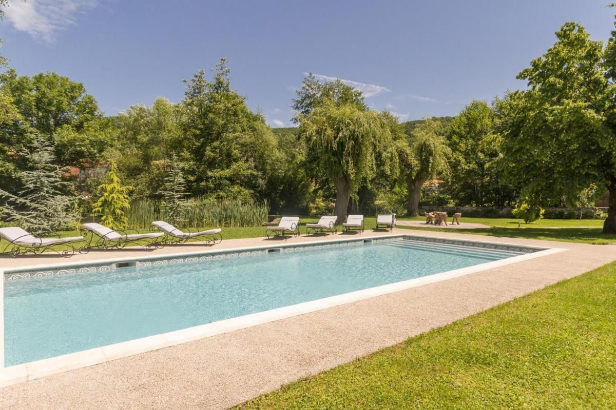 Les Trois Faisans Hotel Bligny-sur-Ouche Exterior foto